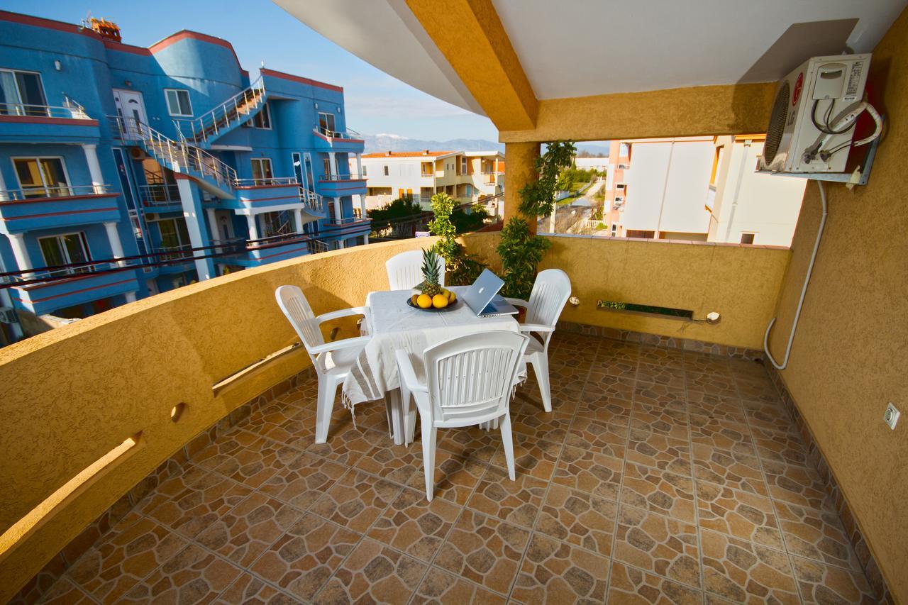 Apartments Dalila Ulcinj Exterior foto